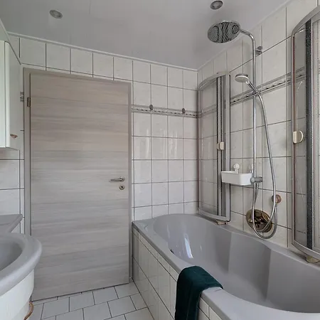 Goldbacher Blick דירה